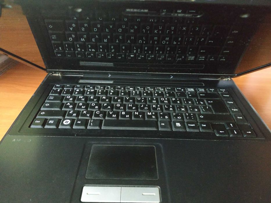 Ноутбук Fujitsu-Siemens Amilo Pi 2540. Нерабочий, на запчасти