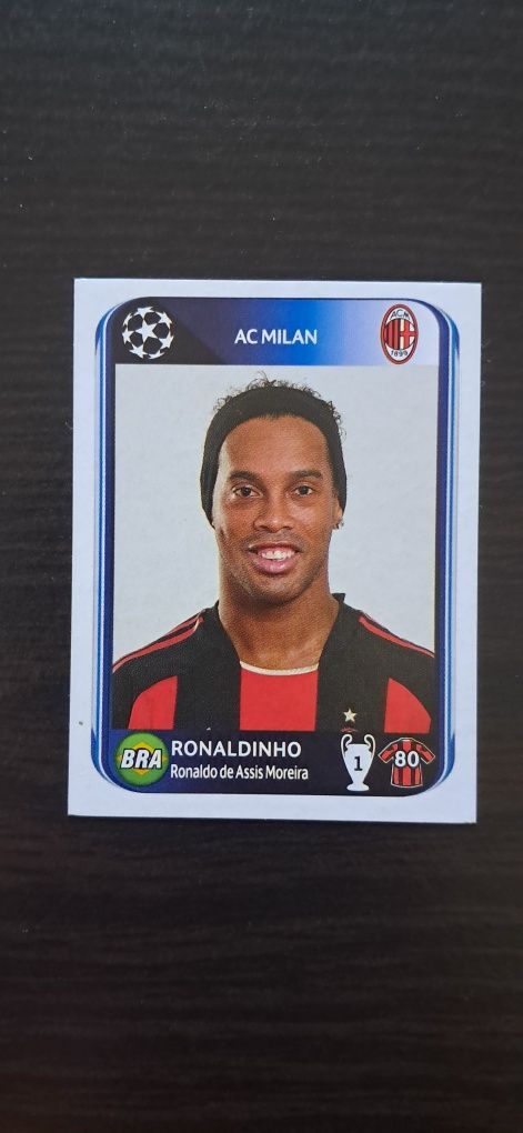 Cromo futebol de Ronaldinho da UEFA Champions League da Panini