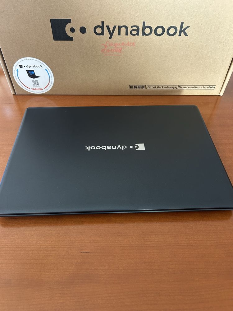 Portátil Toshiba Dynabook |  i5-1135G7 - 16 GB RAM - 14''