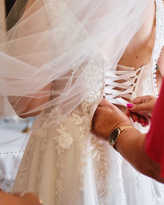 Suknia ślubna rozmiar 40