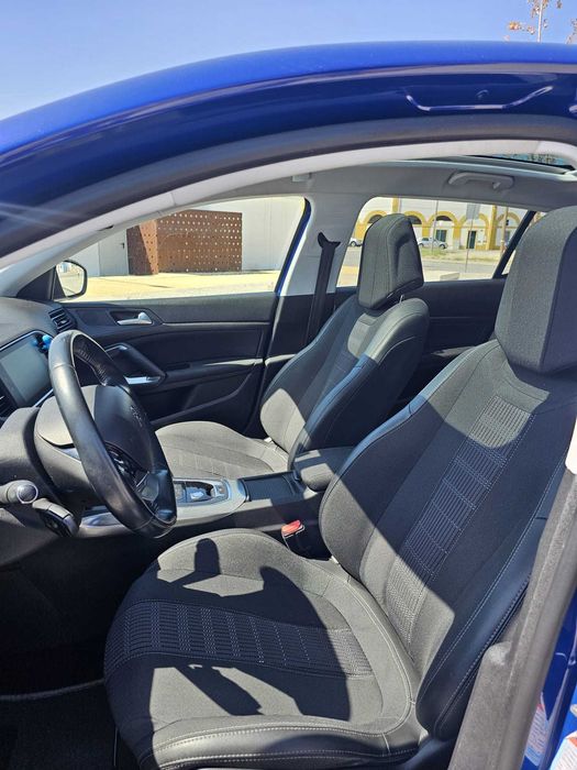 Peugeot 308 1.6 BlueHDi Allure J17 EAT6