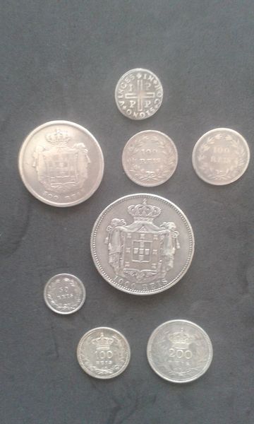 Moedas Monarquia e República