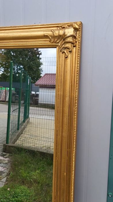 Вінтажне велике дзеркало