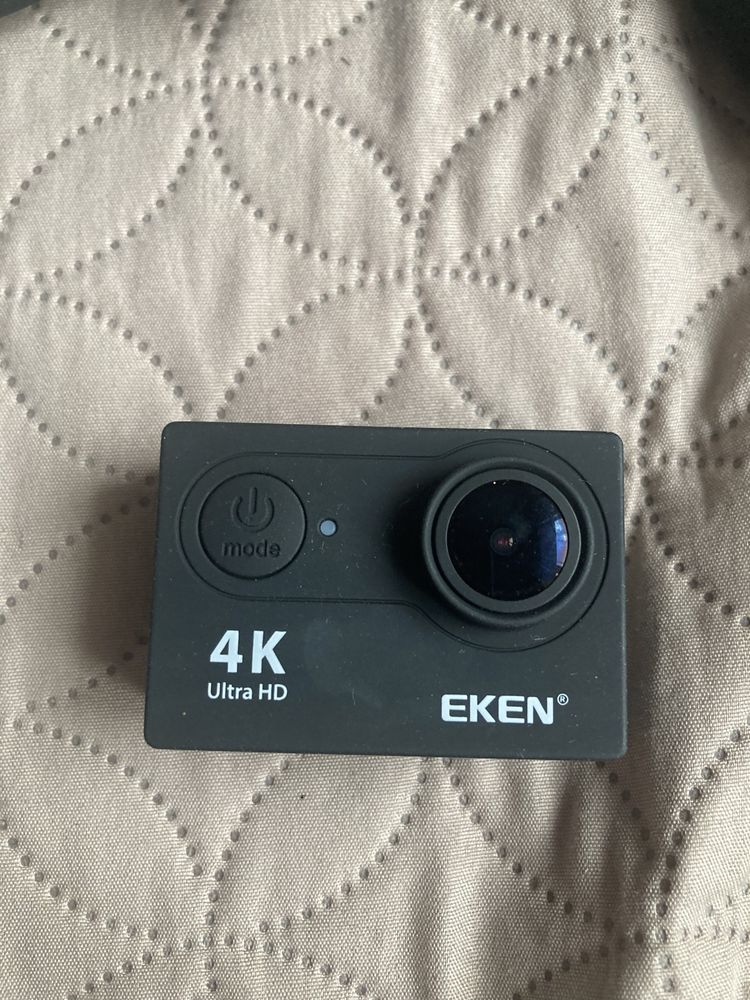 Kamera sportowa EKEN H9R + ramie teleskopowe