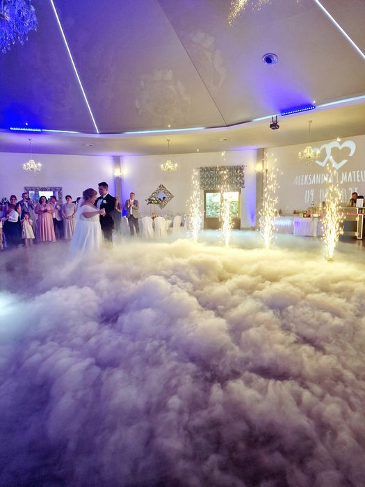 Ciężki dym | Taniec w chmurach | Atrakcje Weselne | Iskry | wystrzały