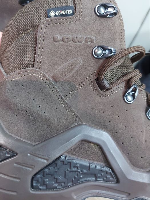 Чоловічі тактичТактичні черевики LOWA Z-6S GTX C Dark Brown