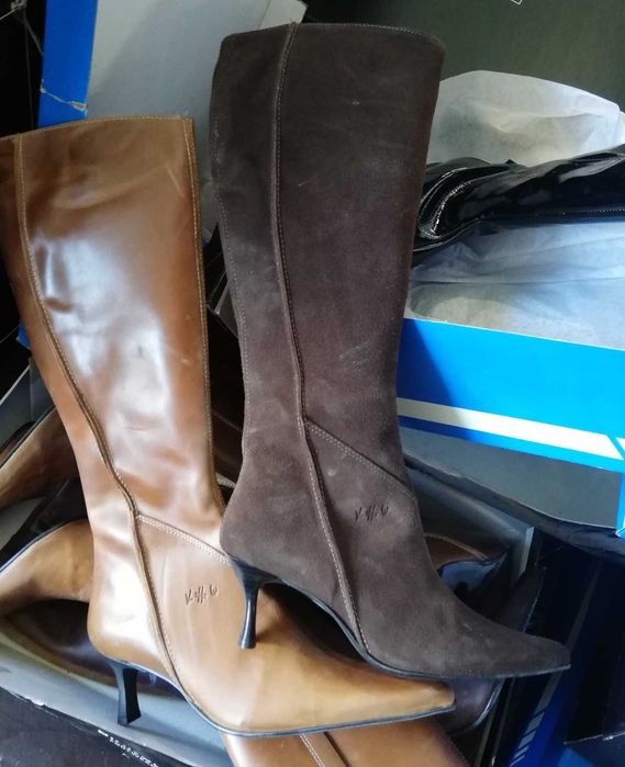 Botas de mulher novas. Liquidação. Vários números