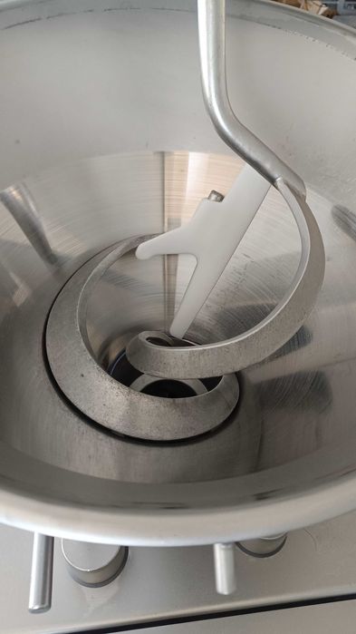 Nadziewarka próżniowa Handtmann VF 608