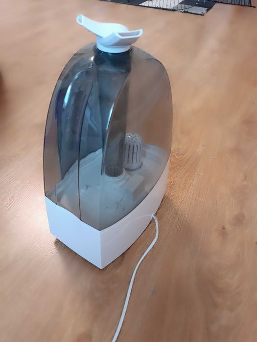 Продам зволожувач повітря