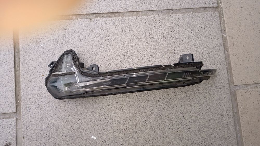 Kierunkowskaz lusterka Audi a6 C7