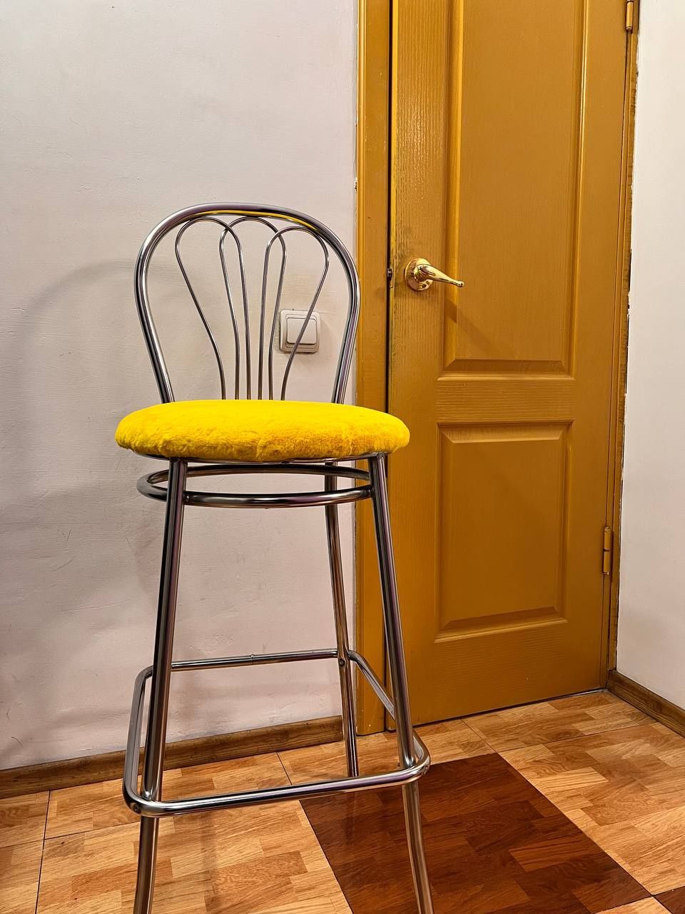 Продам барний стілець