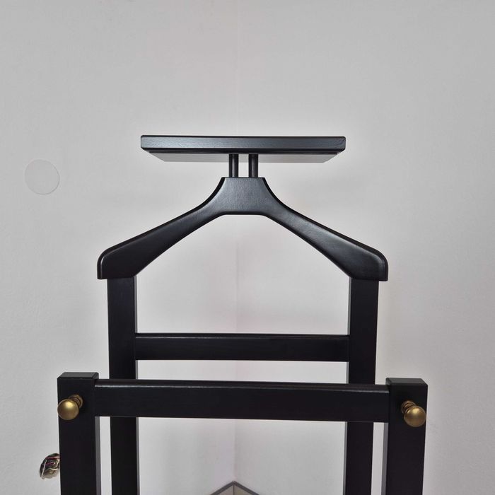 Wieszak podłogowy, kamerdyner Ikea Soknedal, nowy w pudełku