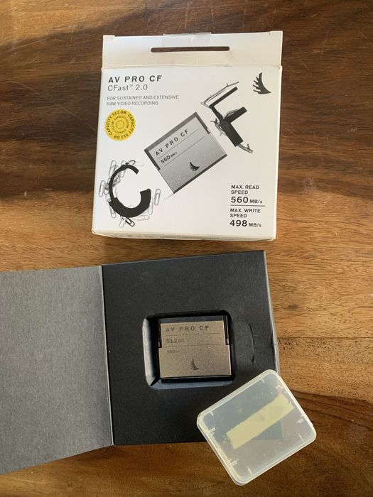 cartao  CFast 2.0 cf 512 GB Angelbird  como novo