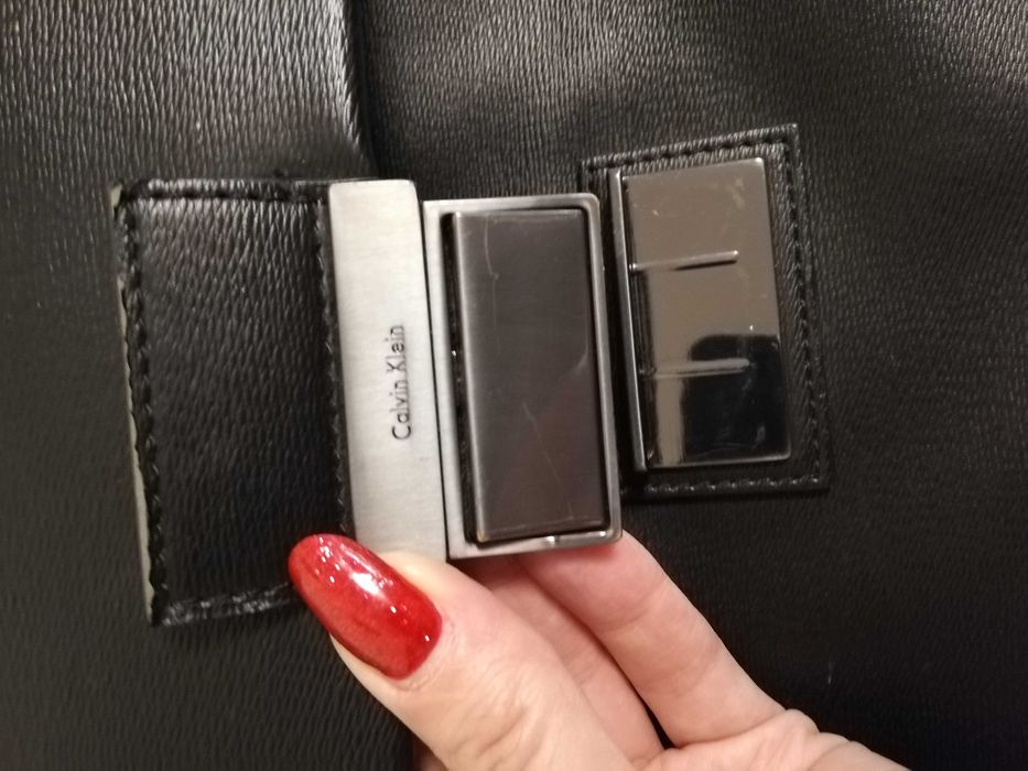 torba Calvin Klein teczka aktówka Calvin Klein mieści A4 czarna
