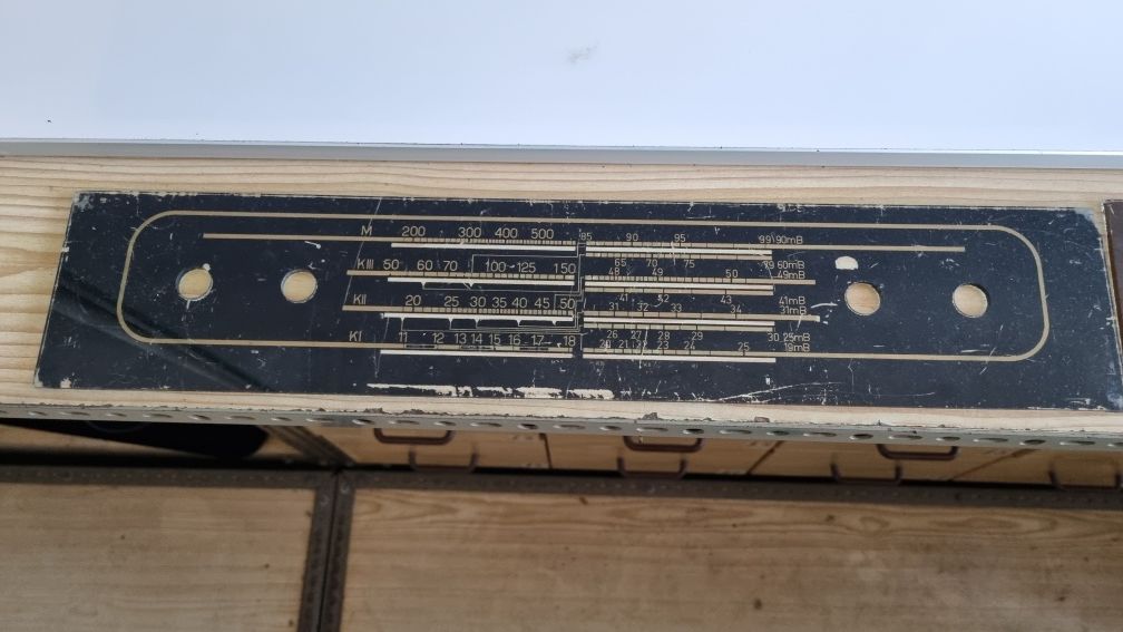 Frentes de rádios antigos