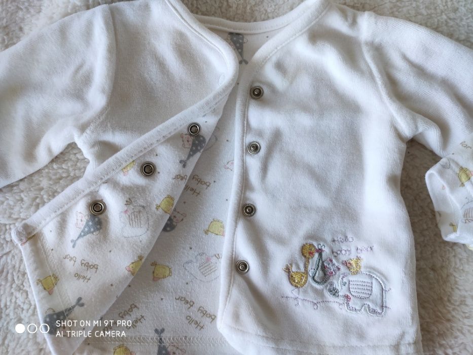 Zestaw ubranek 0-3 m kaftanik, body, spodenki, czapeczka, +GRATIS
