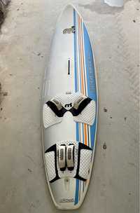 Prancha Windsurf Mistral 105L Bruce Wylie com saco