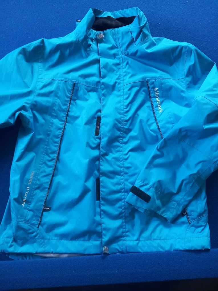 Niebieska kurtka przeciwdeszczowa sportowa Klimanock