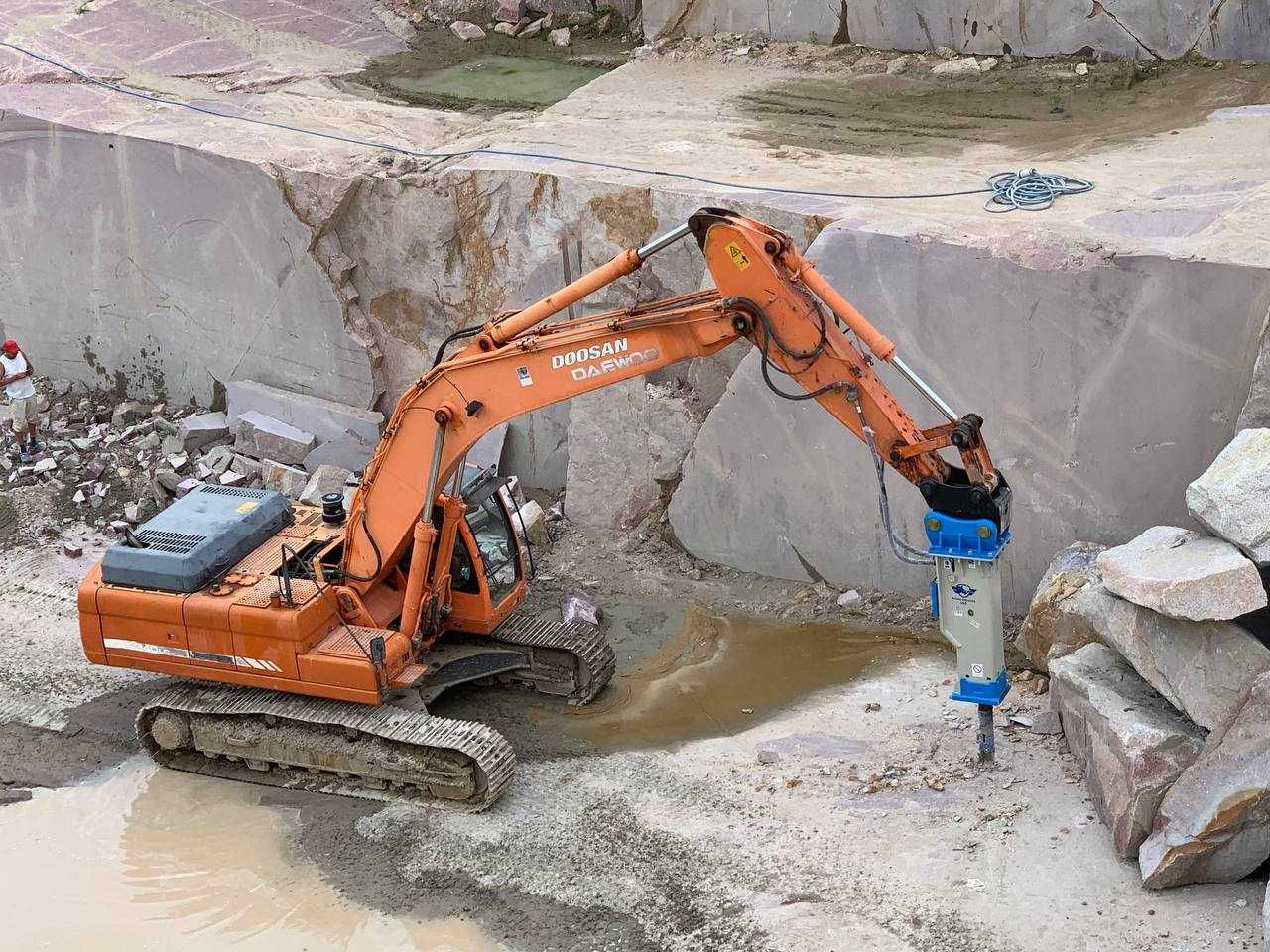 Гідромолот дял Cat Doosan Hitachi Hyundai JCB Komatsu Terex Volvo