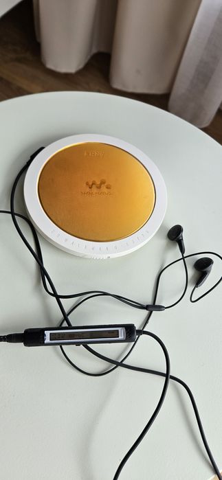 CD walkman Discman Sony D-EJ720