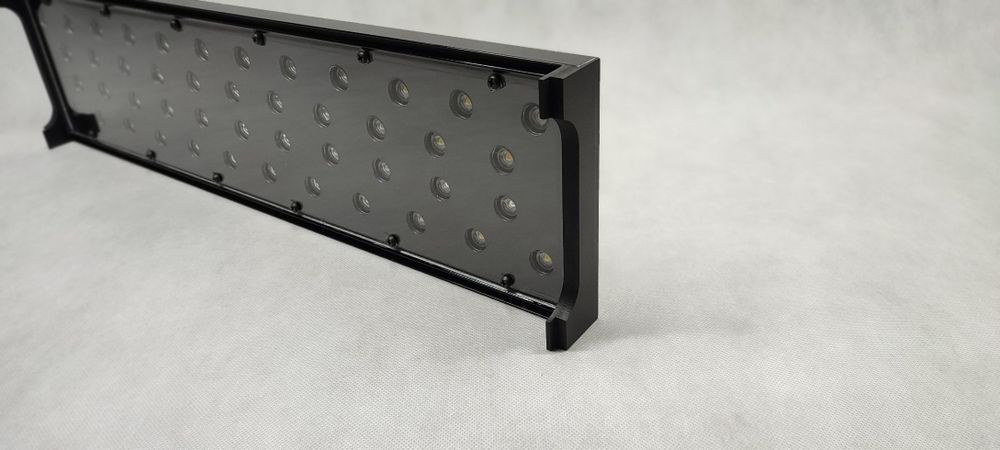 Lampa do akwarium 150 cm - oświetlenie akwariowe