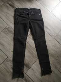 Czarne jeansy Levis W28 L32, spodnie rurki