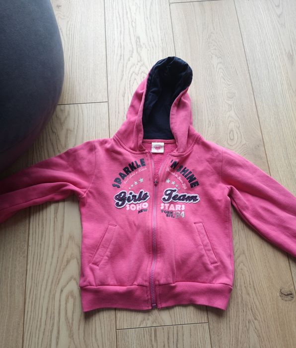 Bluza rozpinana z kapturem 122 cm