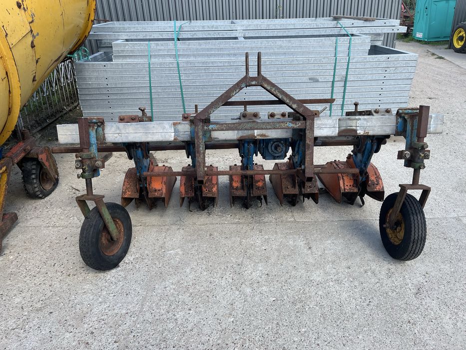 Glebogryzarka sekcyjna comeb