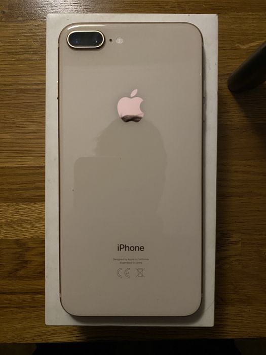 Идеальный Iphone 8 Plus 64Гб АКБ 88% Оригигал.