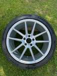 Felgi 19” 5x114,3 z oponami letnimi 245/40/19