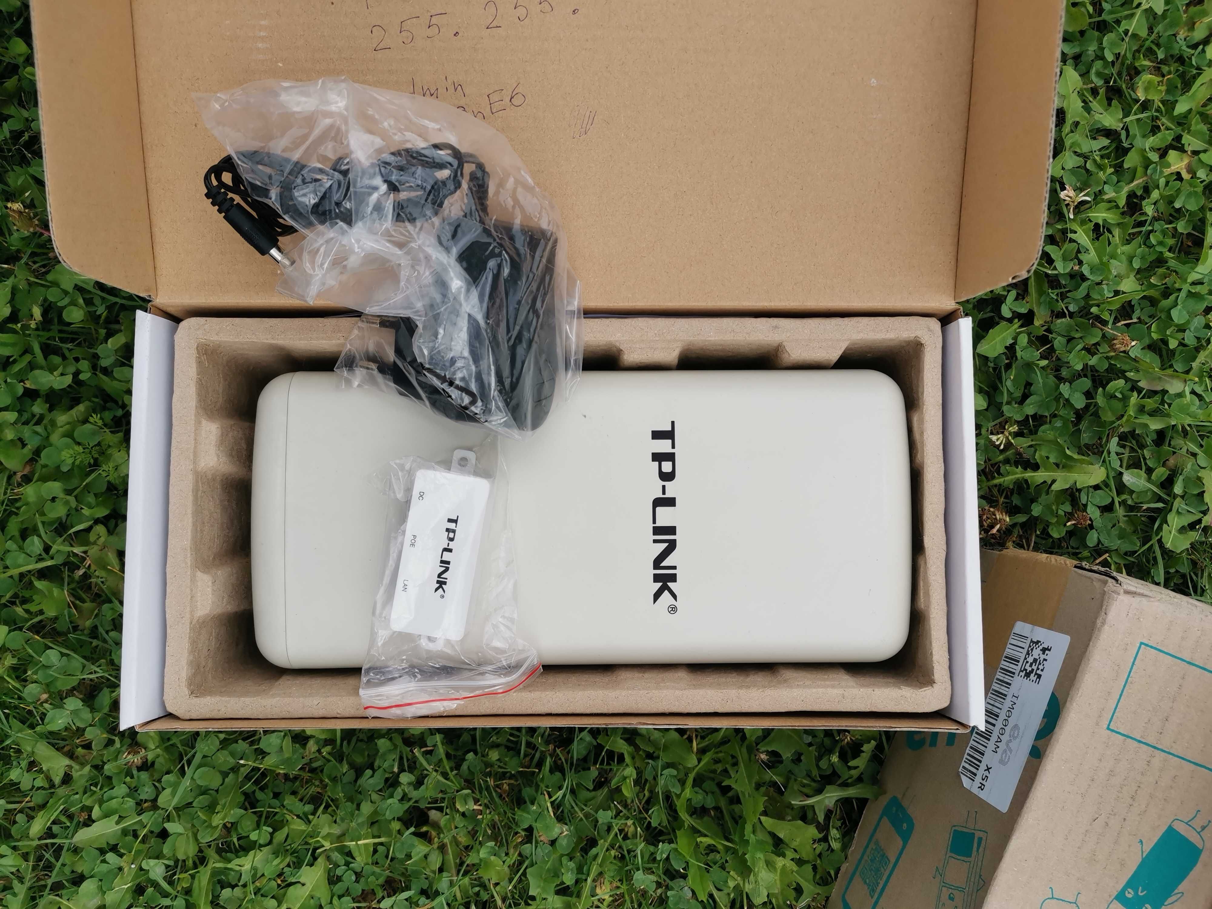Точка доступу TP-Link TL-WA5210G