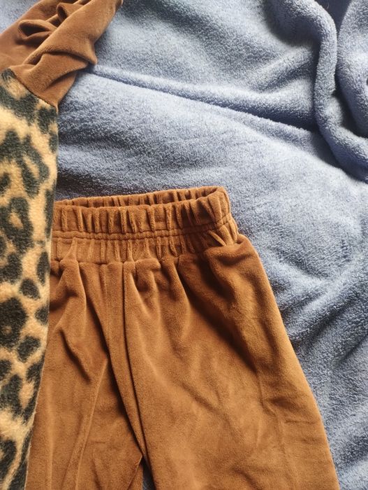 Дитячий костюмчик на дівчинку