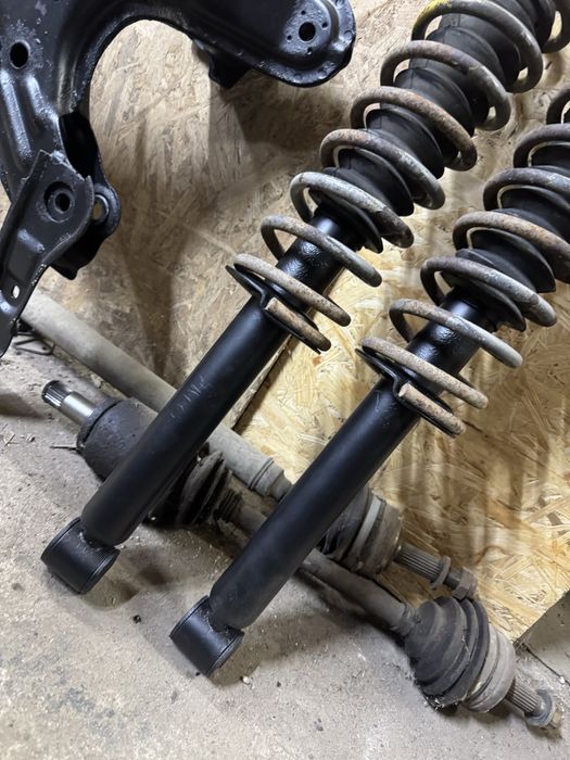 Задні стойки взборі на Ваз 2108.09,099,2113,2114,2115