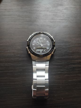 Zegarek na bransolecie Casio