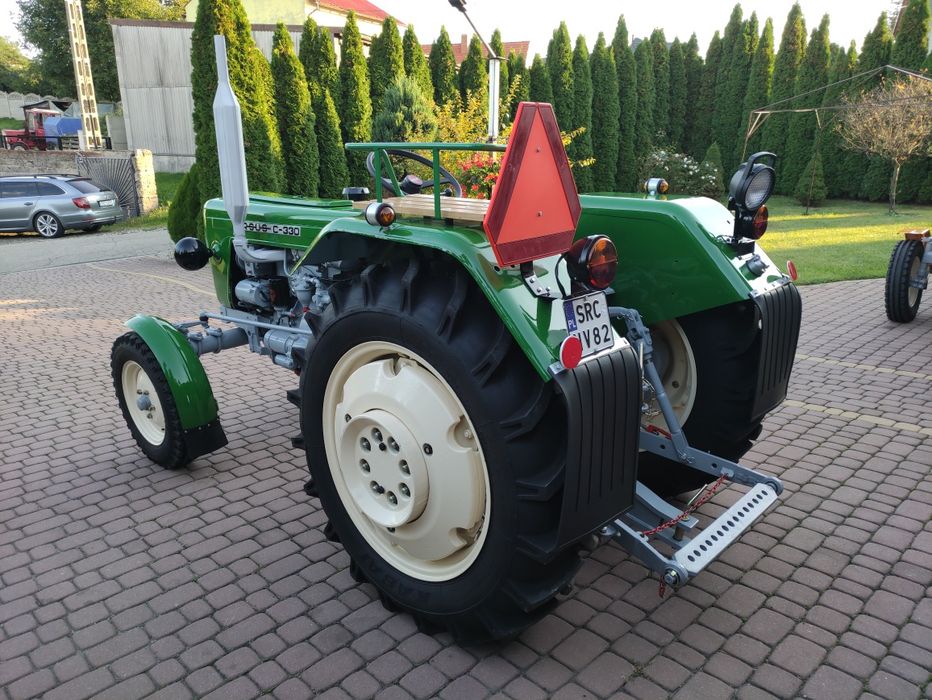 Ciągnik rolniczy Ursus C-330 z 1970r