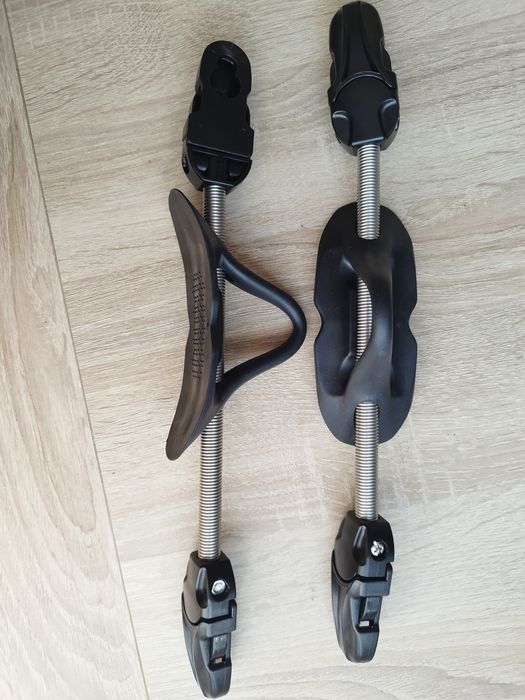 Paski sprężynowe do płetw nurkowych