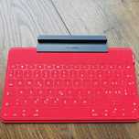 Klawiatura Logitech Keys-To-Go czerwona QWERTZ do tabletu