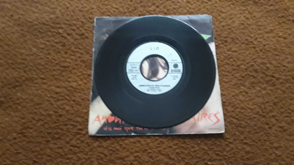 Lio - Amoureux solitaires - single vinil - portes incluídos