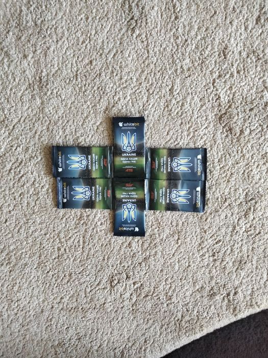 футбольные карты, карточки АТБ не распакованные! карти не розпаковані