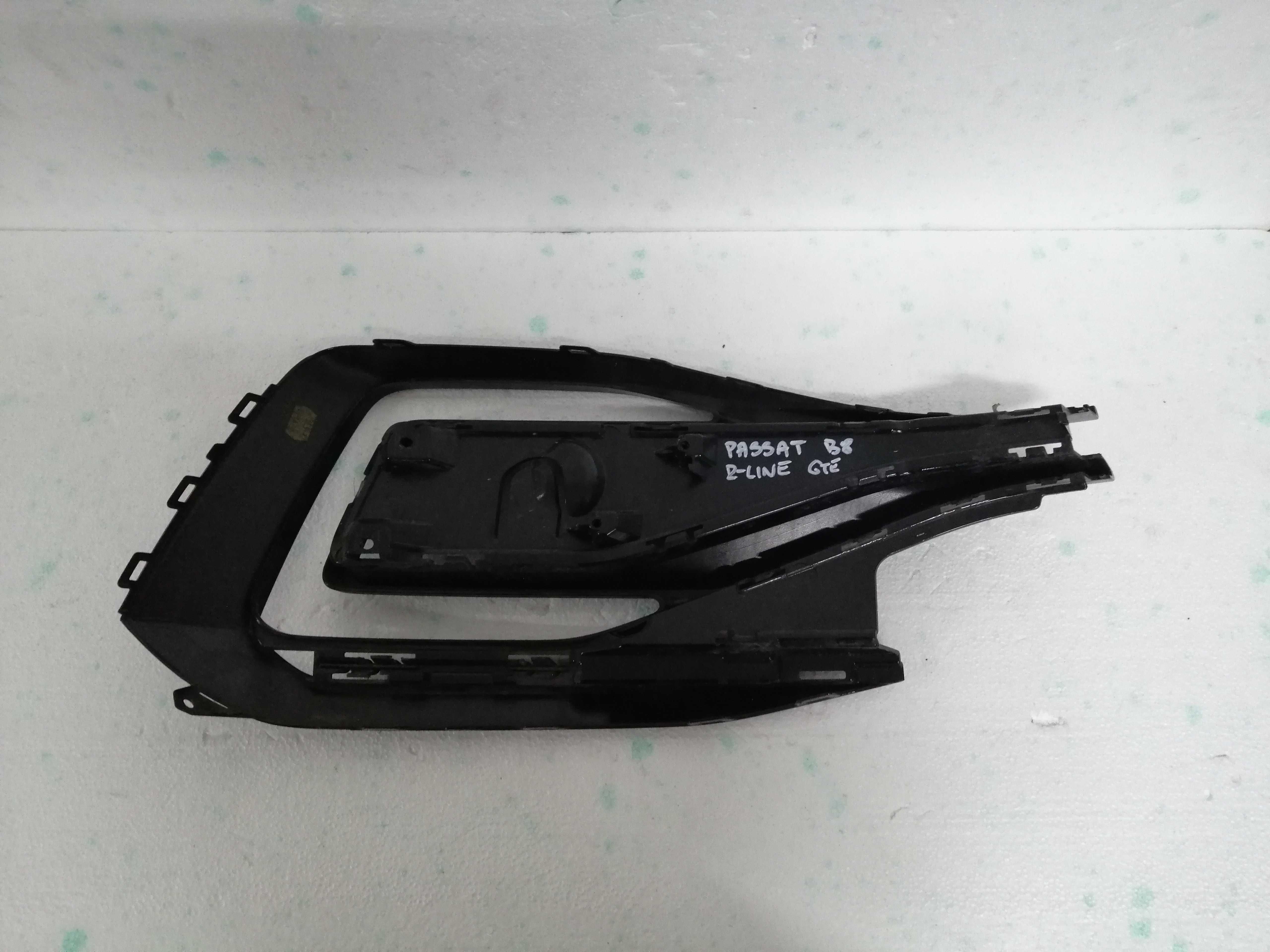Kratka zderzaka lewa VW Passat B8 R-line 3G0.853.793B