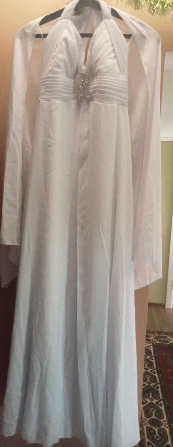 Весільна сукня білого кольору 48 р.
