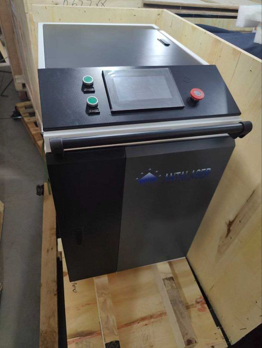 Апарат лазерної зварки BWT 1500W 4 в 1