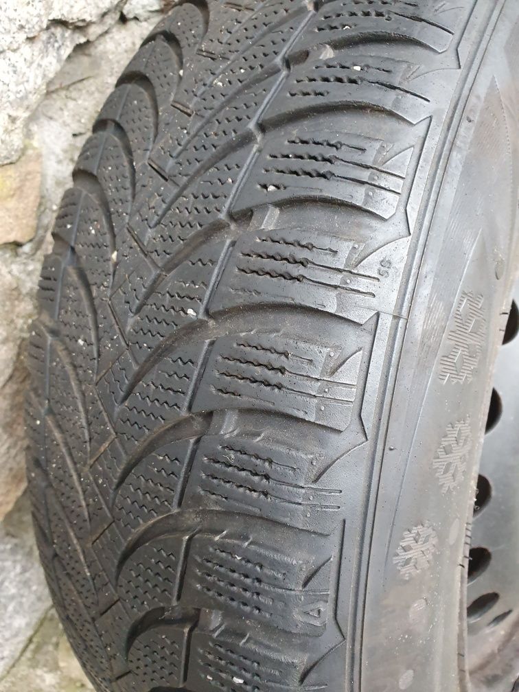 4 felgi 5x108 opony zimowe 215/60R16 + nakretki okazja !