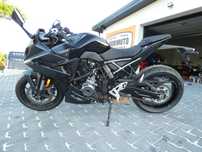 Suzuki GSX SUZUKI GSX-8R 1 Właściciel niski przebieg. Gwarancja