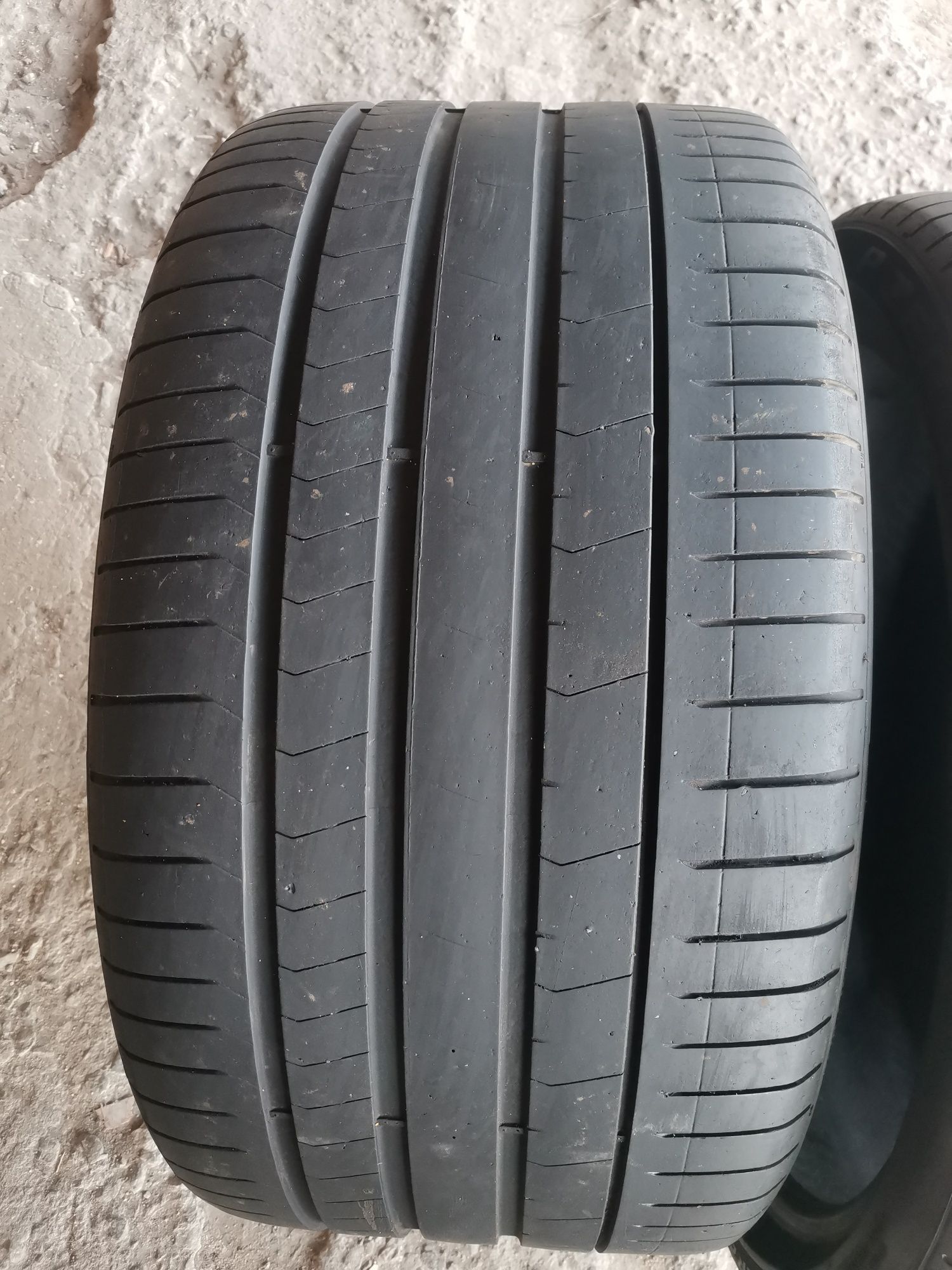 275/35/22, 315/30/22 Pirelli 2021 рік СКЛАД ШИН