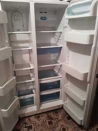 Холодильник двох дверний хороший стан