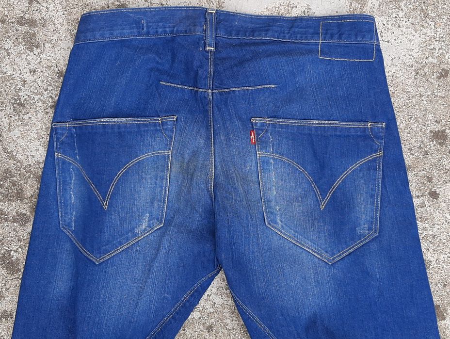 Calças ganga Levi's originais
Engineered jeans.
Muito pouco uso. Como