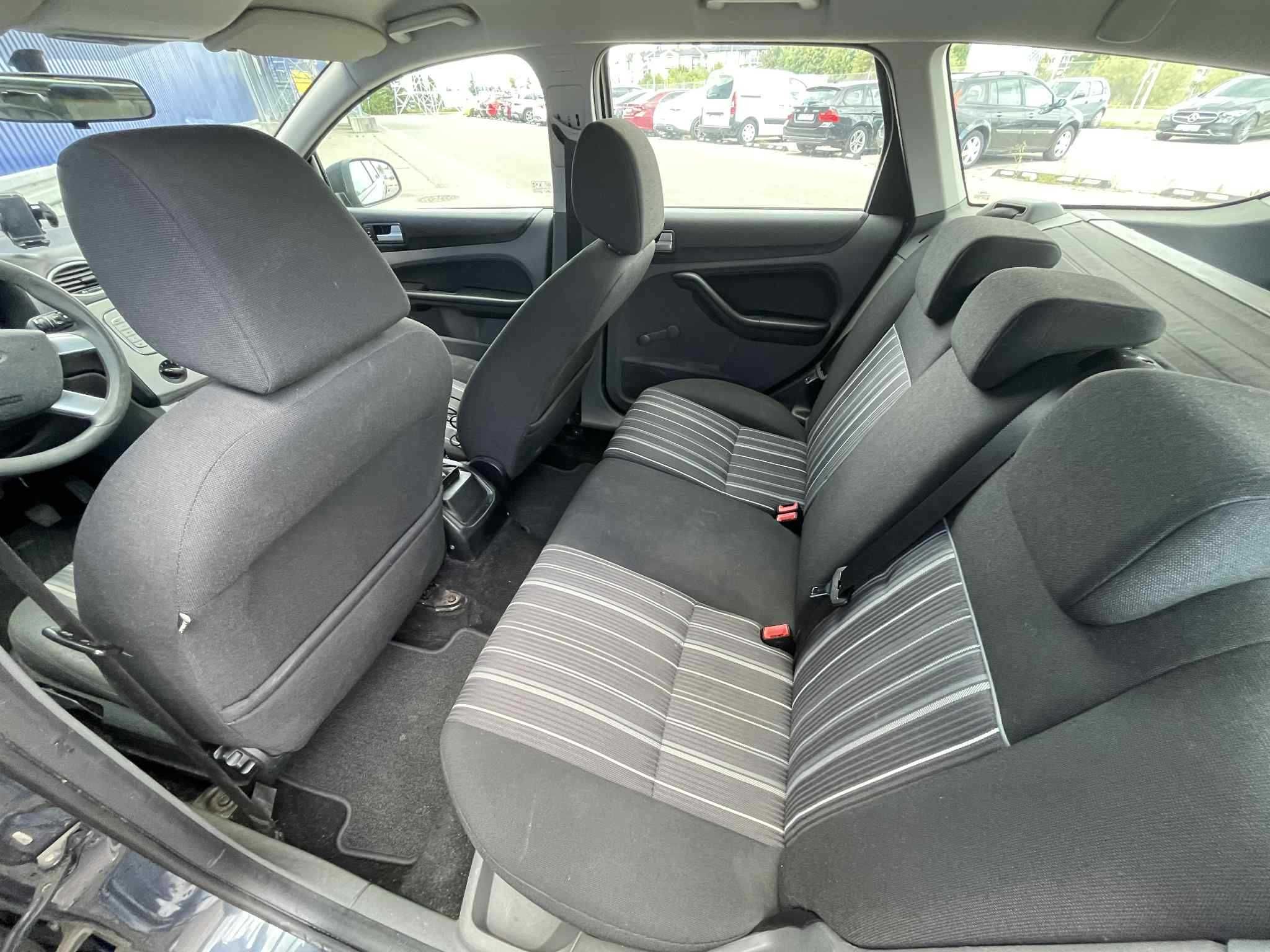 Ford Focus 1.6 Benzyna+ LPG | Hak | Nabita Klima| Komplet Opon | Kombi