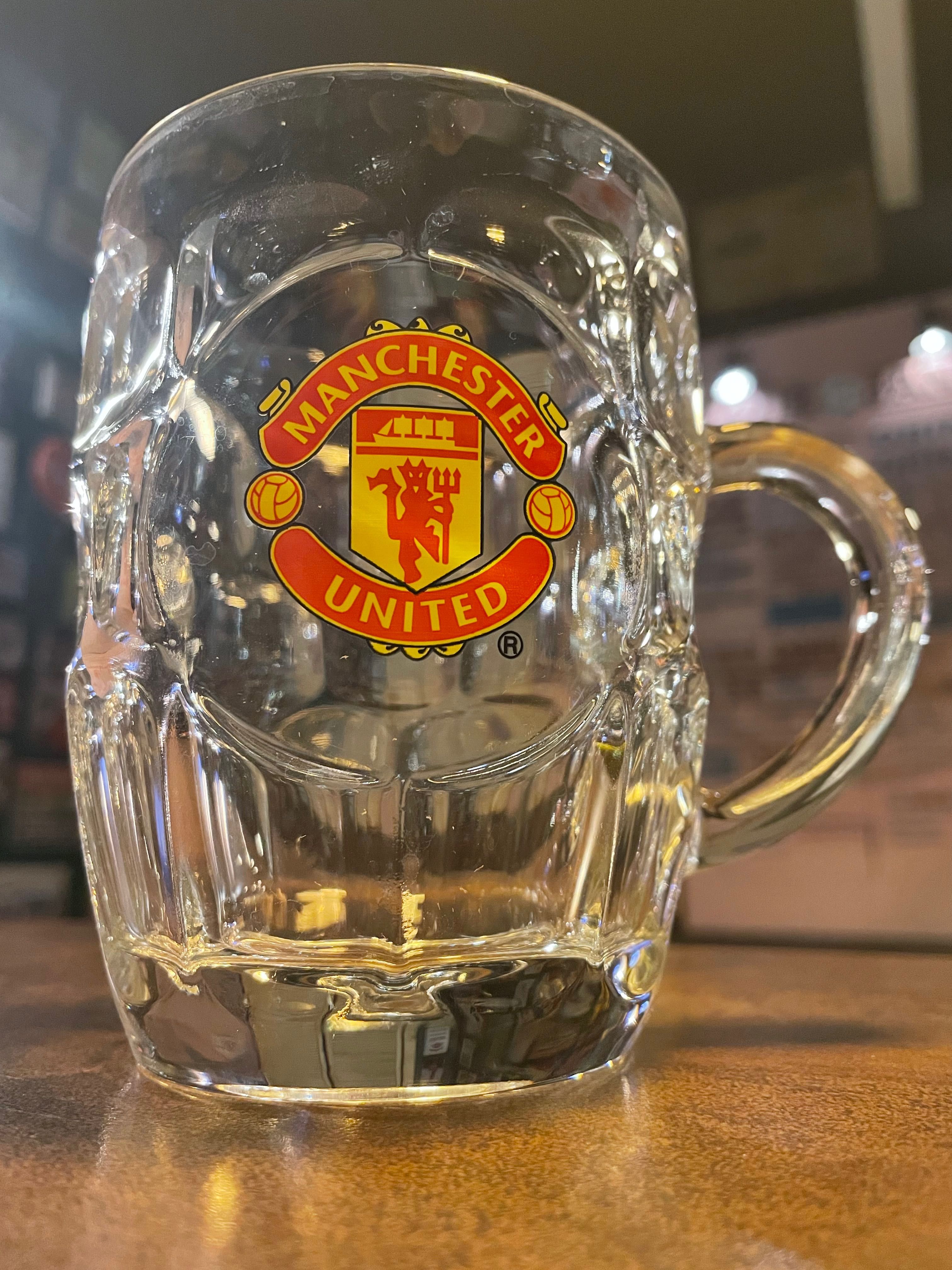 Kufel z rączką Manchester United 0,5 L