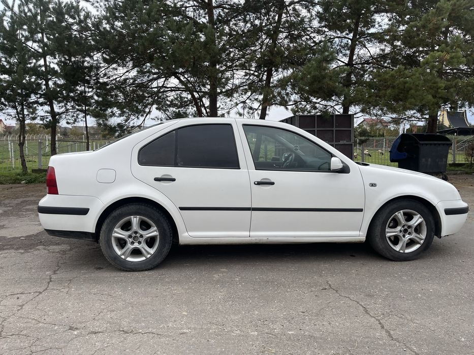 Volkswagen bora 2000